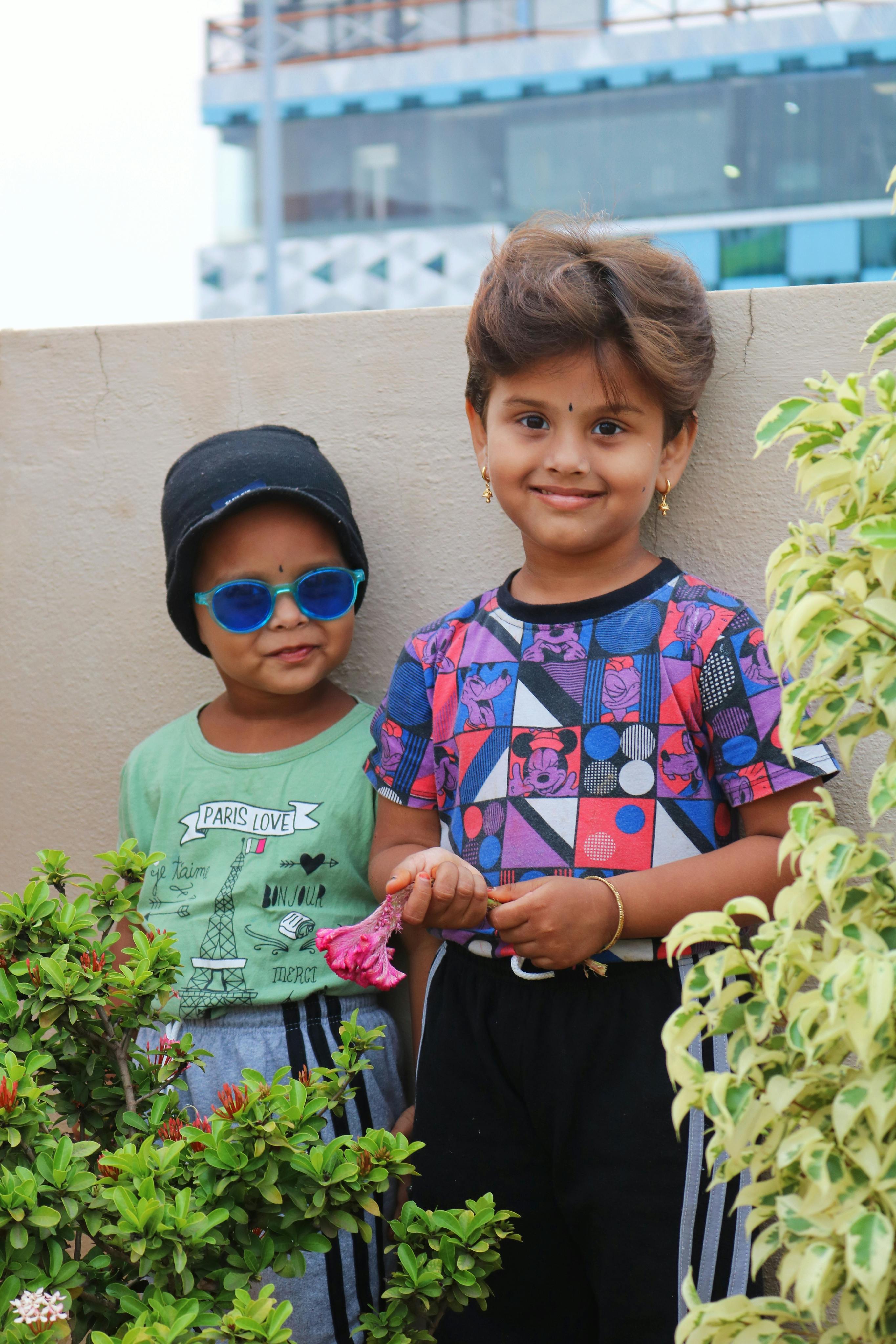 场次卡片：影片封面图